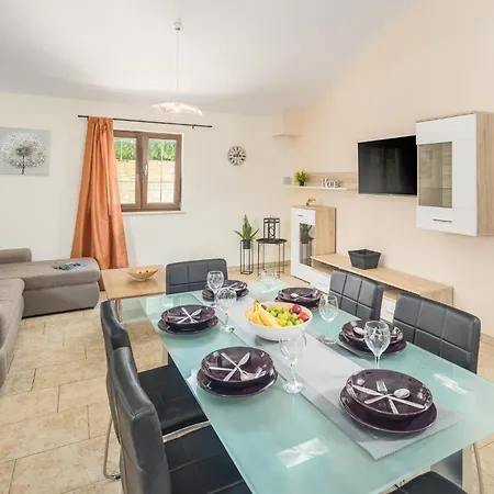 2 Bedroom Stunning In Holiday home *